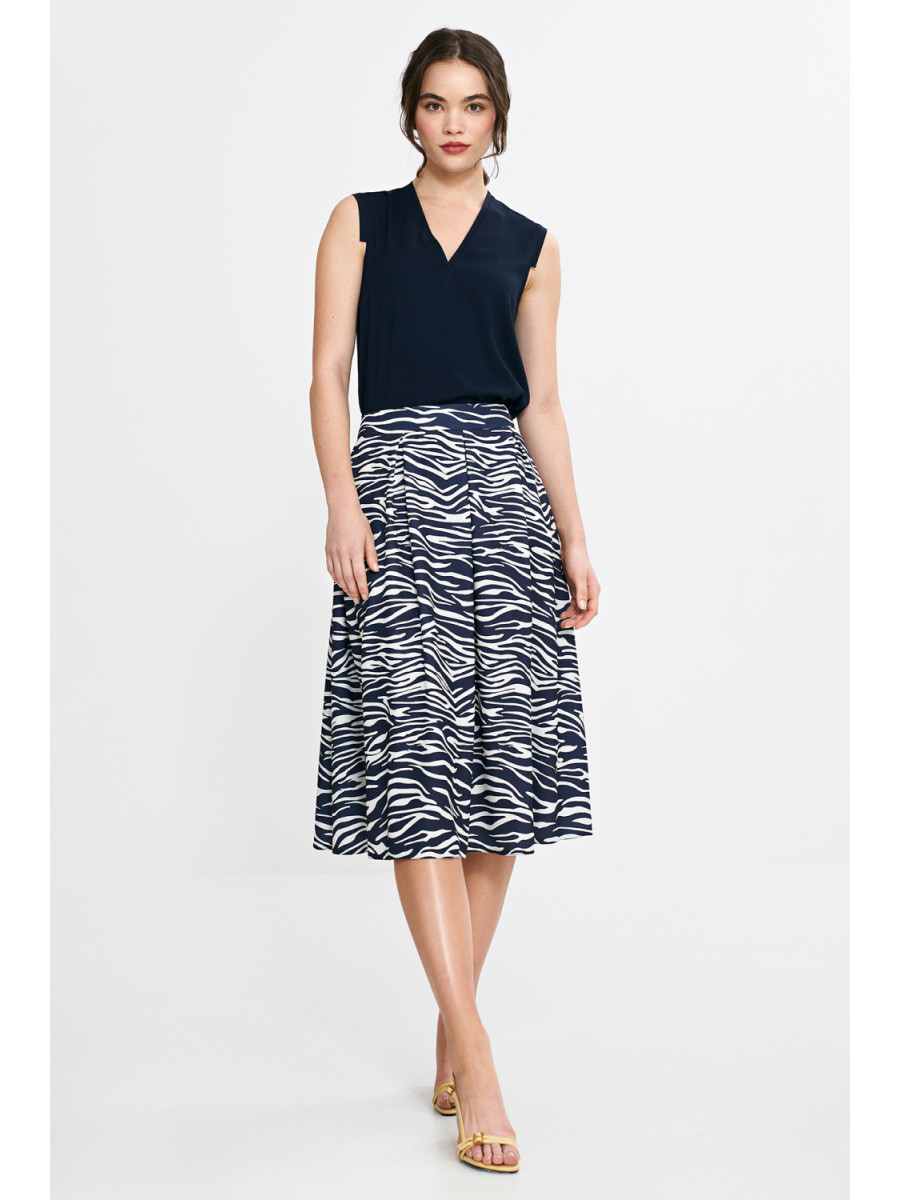 Jupe model 210067 Nife