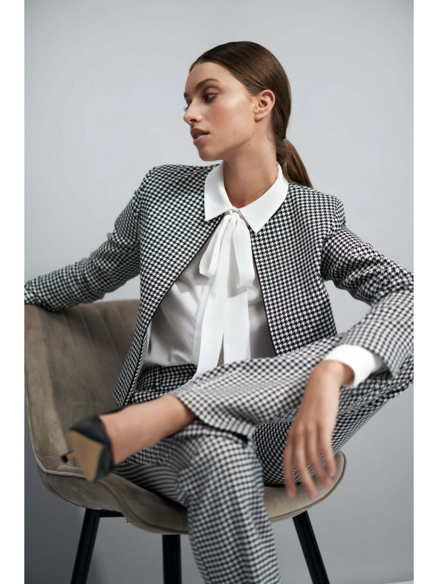 Blazer femme model 169899 Nife
