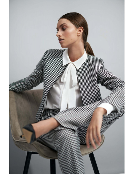 Blazer femme model 169899 Nife
