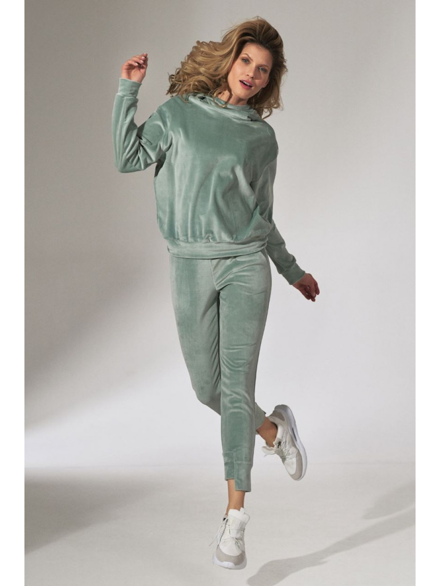 Pantalon survêtement model 151806 Figl