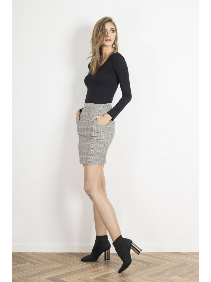 Jupe model 142711 IVON