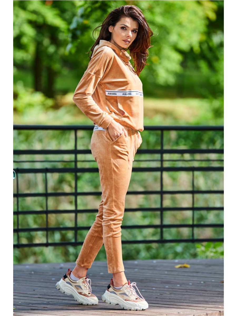 Pantalon survêtement model 149787 awama