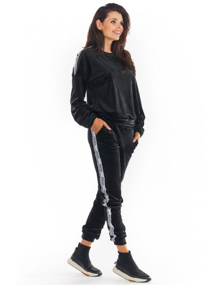 Pantalon survêtement model 149805 awama