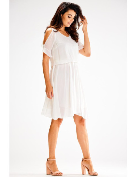 Robe de jour model 196604 awama