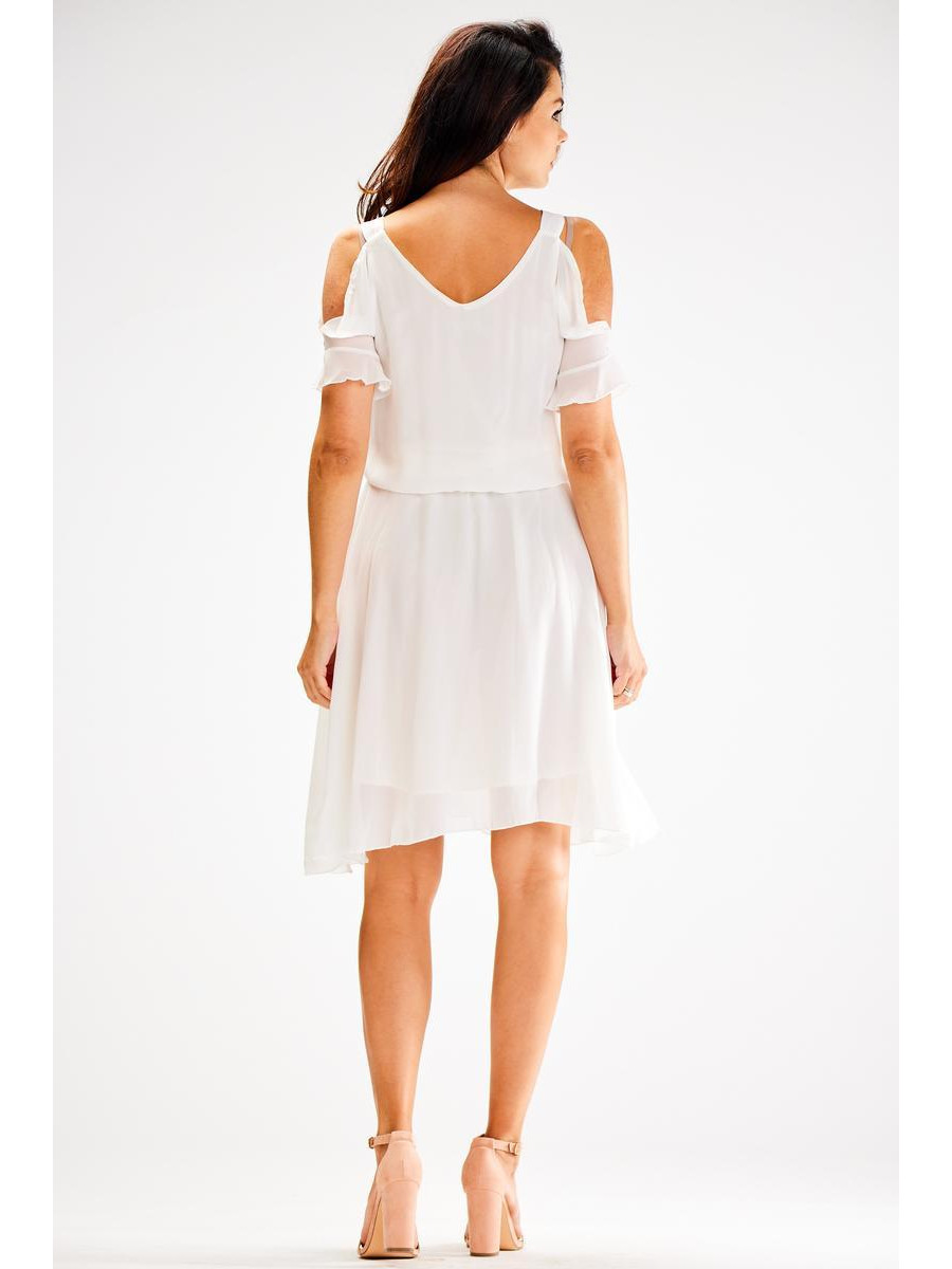 Robe de jour model 196604 awama