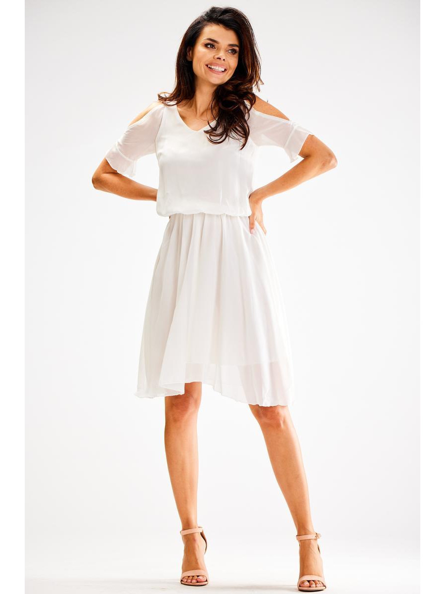 Robe de jour model 196604 awama