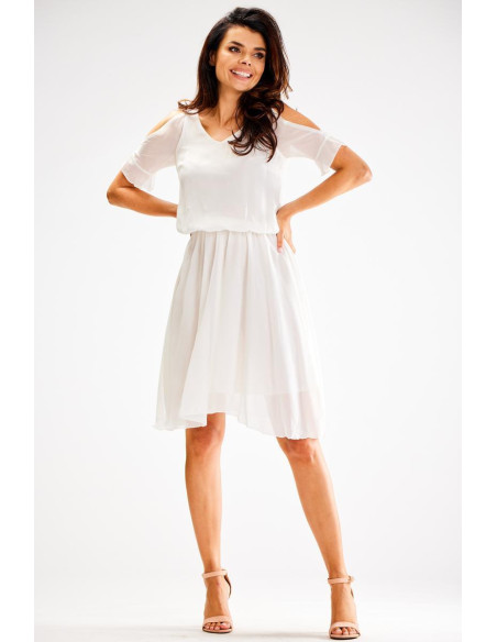 Robe de jour model 196604 awama