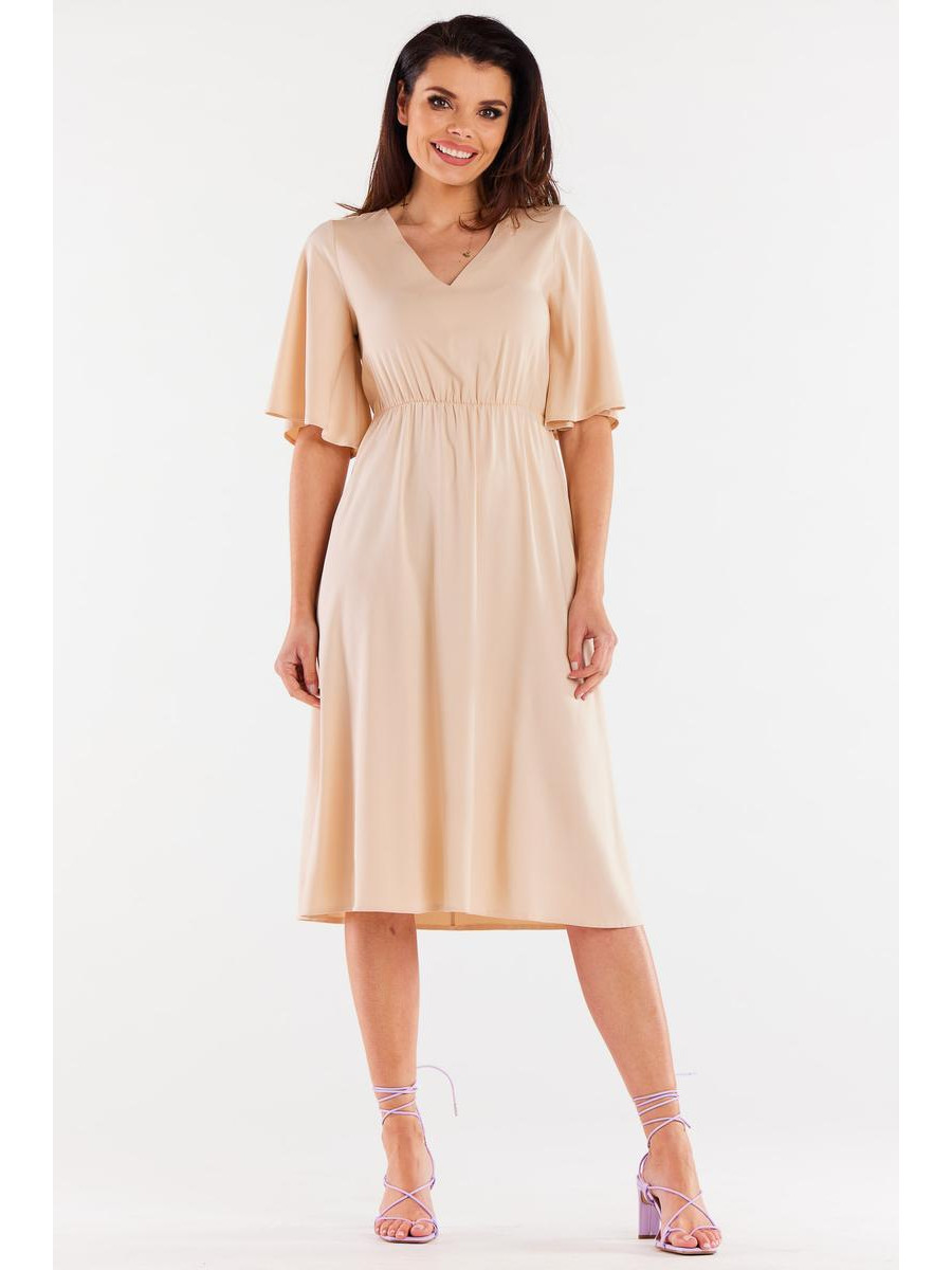 Robe de jour model 196607 awama