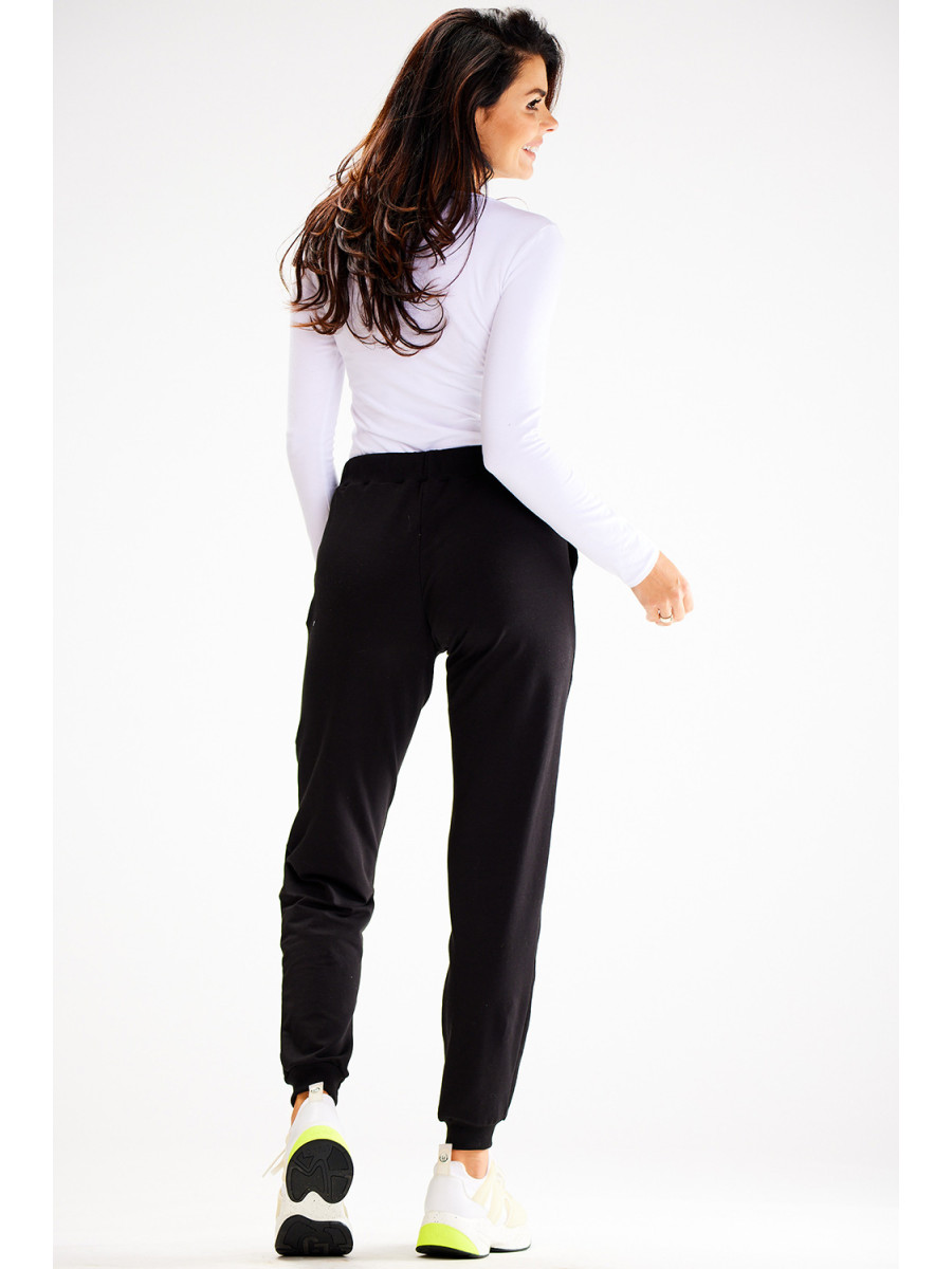 Pantalon survêtement model 187143 awama
