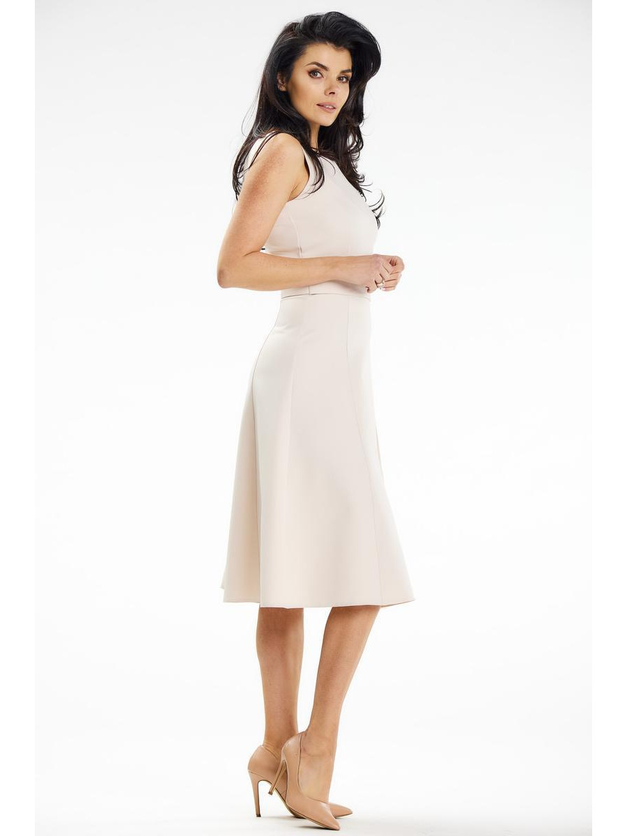 Robe de jour model 195905 awama