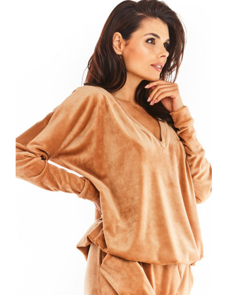 Sweatshirt model 150782 awama