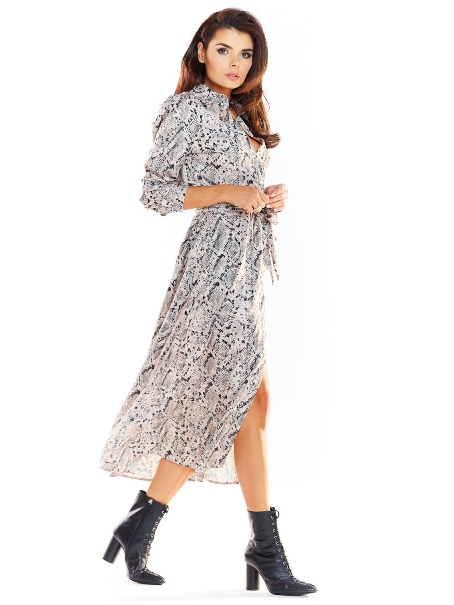 Robe de jour model 139530 awama