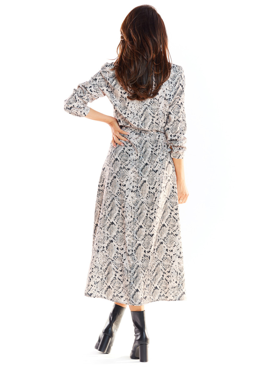 Robe de jour model 139530 awama