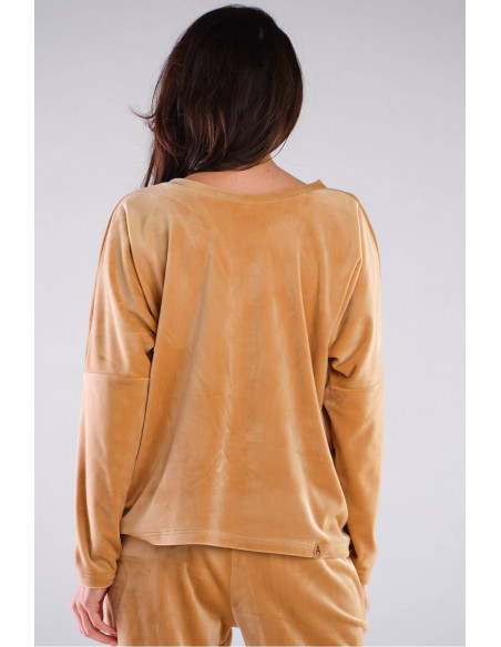 Sweatshirt model 155457 awama