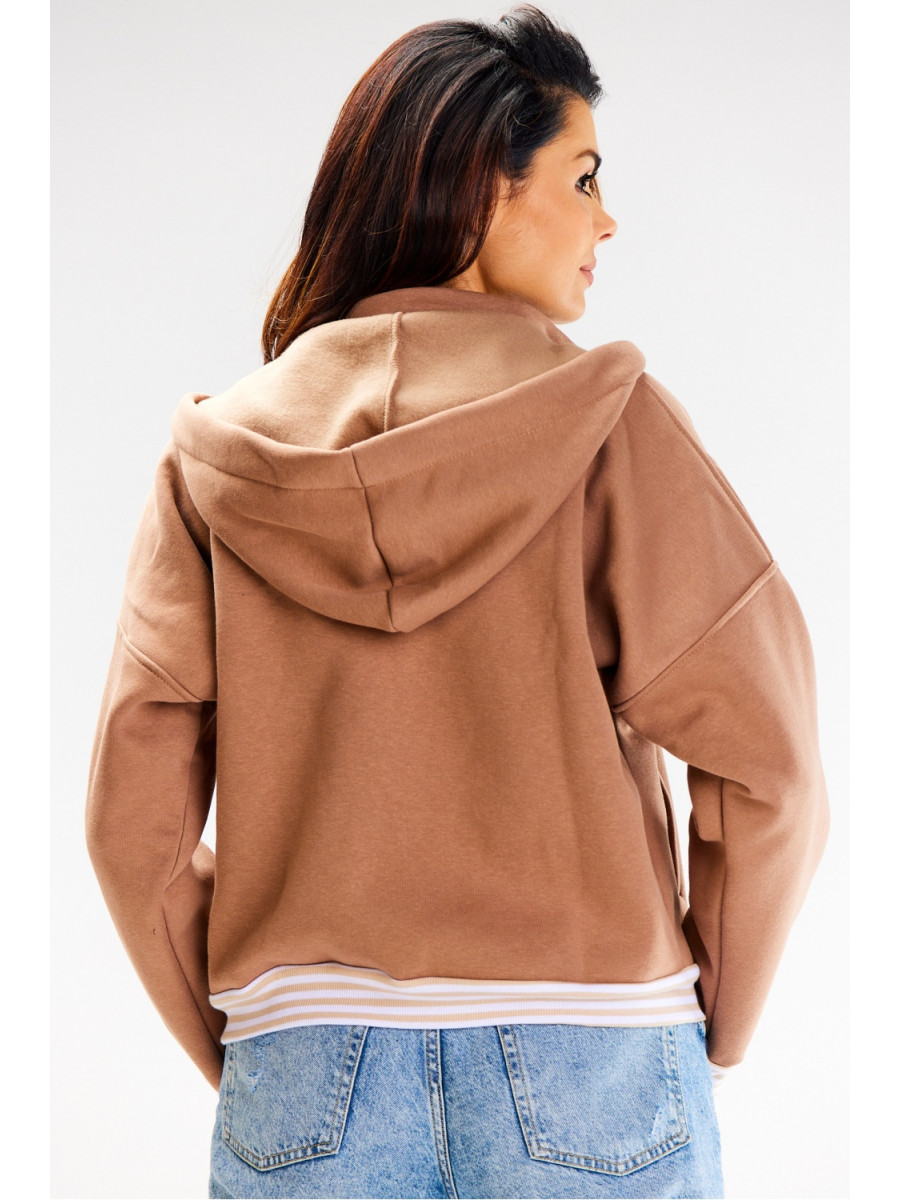 Sweatshirt model 187134 awama