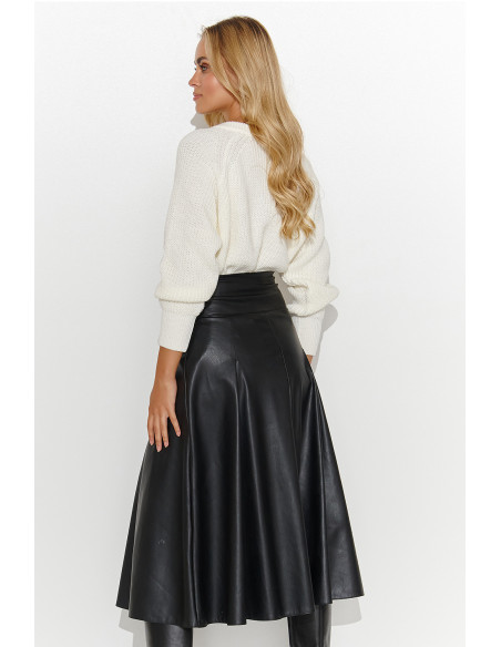 Jupe model 184812 Makadamia