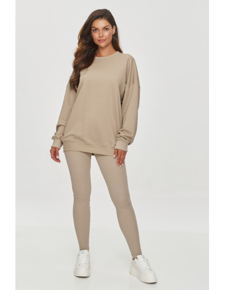 Sweatshirt model 200127 Makadamia