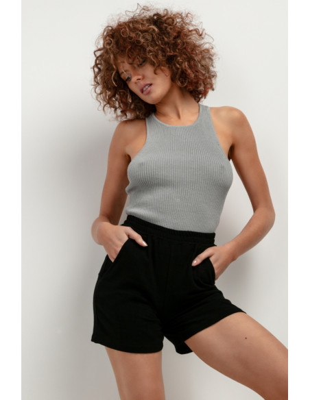 Shorts model 198562 Tessita