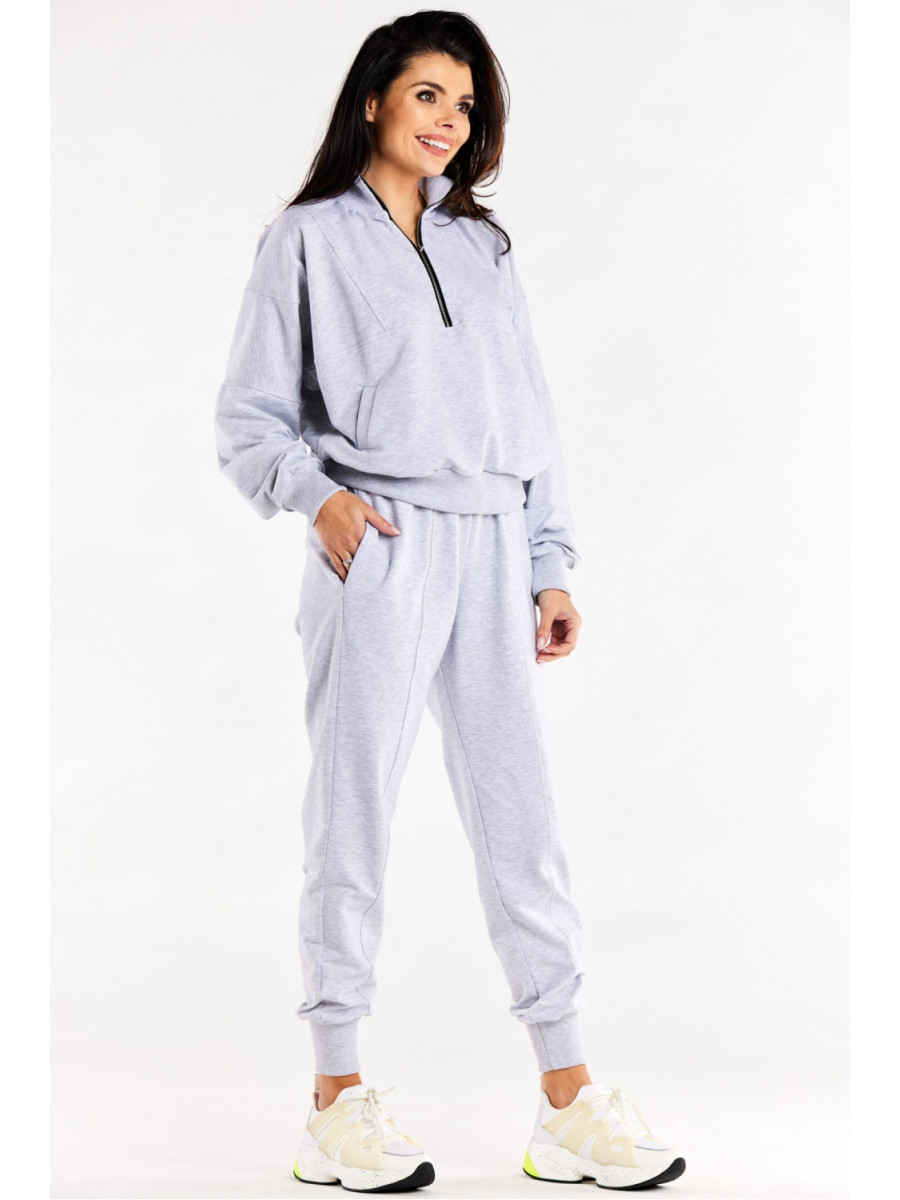 Pantalon survêtement model 188049 Infinite You