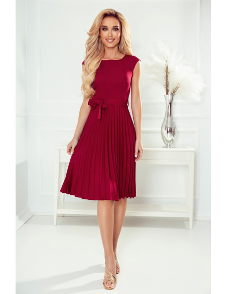 Robe de jour model 165606 Numoco