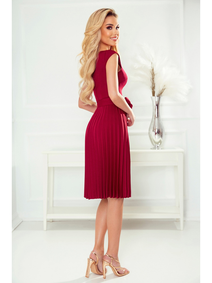 Robe de jour model 165606 Numoco
