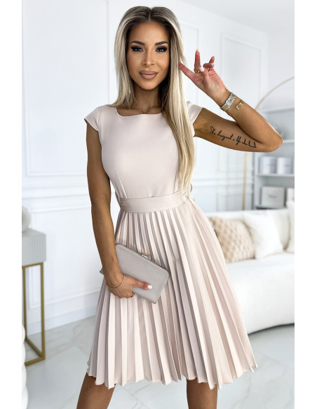 Robe de jour model 193227 Numoco