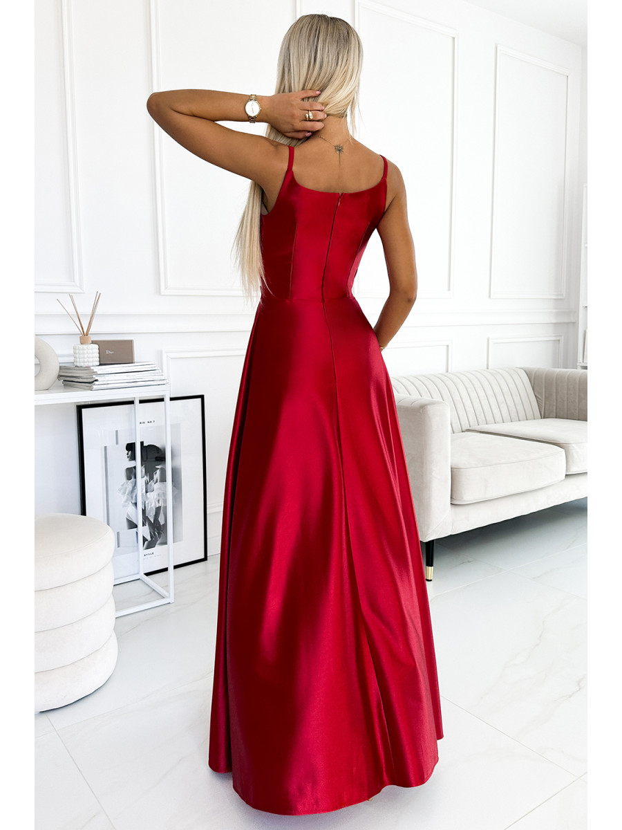 Robe longue model 186315 Numoco
