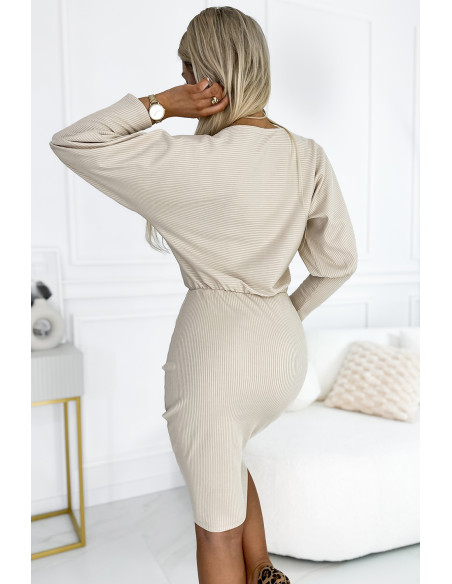 Robe de jour model 191819 Numoco