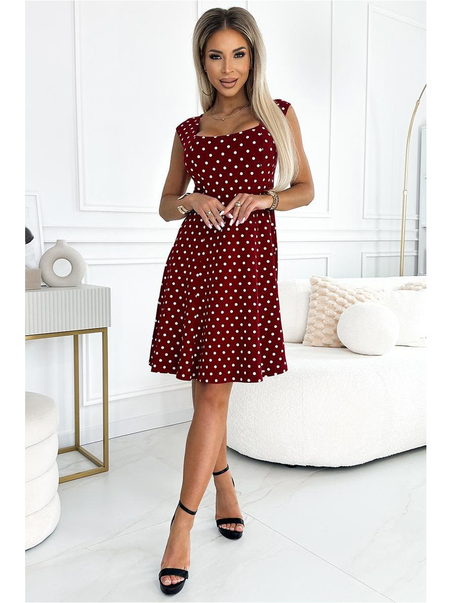 Robe de jour model 196827 Numoco