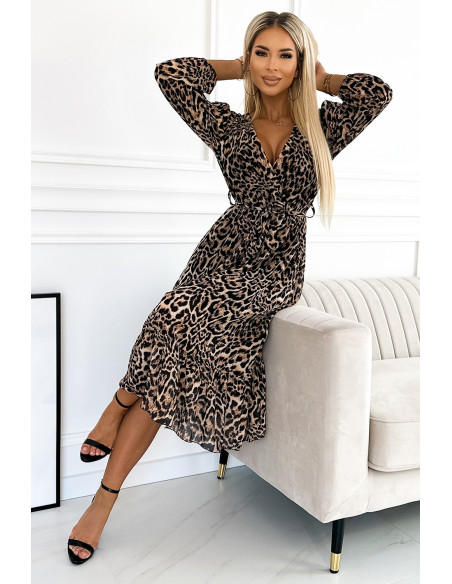 Robe de jour model 186760 Numoco