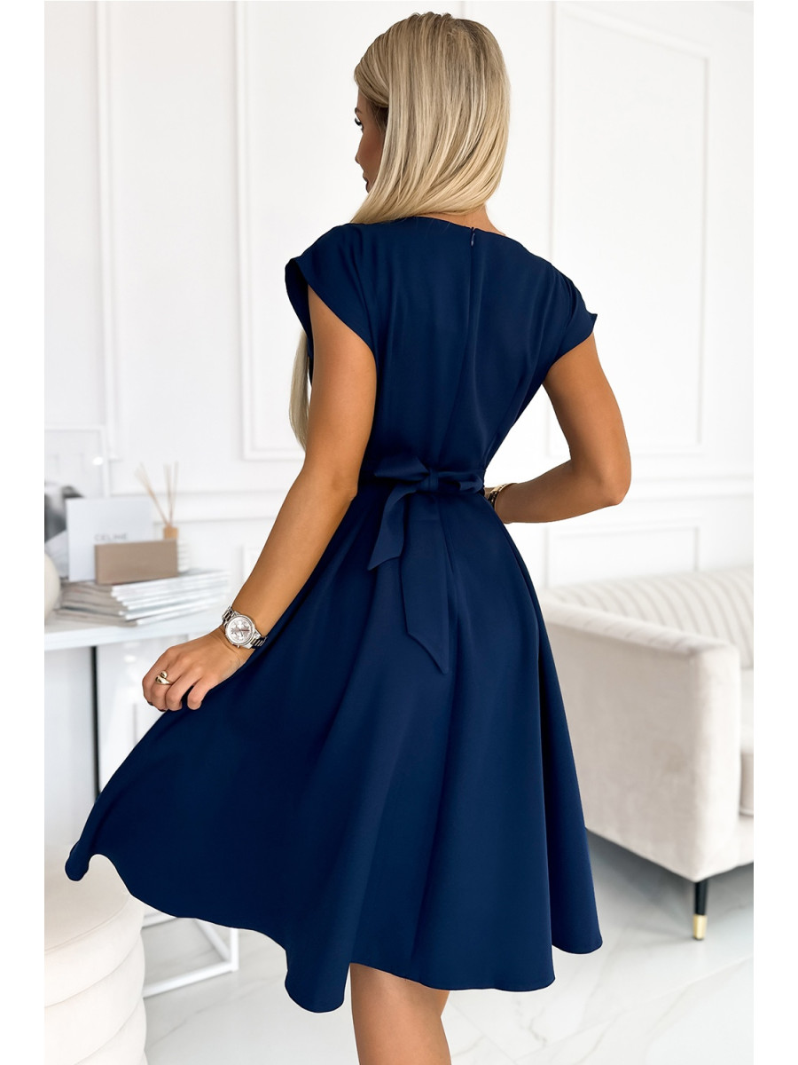 Robe de cocktail model 190636 Numoco