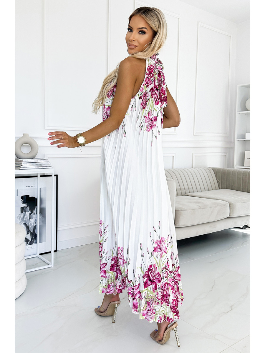 Robe de jour model 182484 Numoco