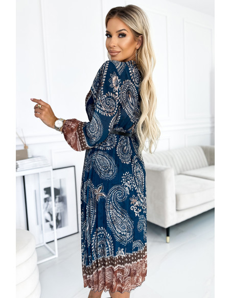 Robe de jour model 187276 Numoco