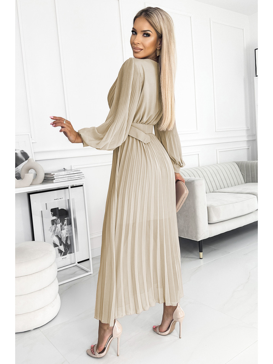 Robe de cocktail model 182504 Numoco