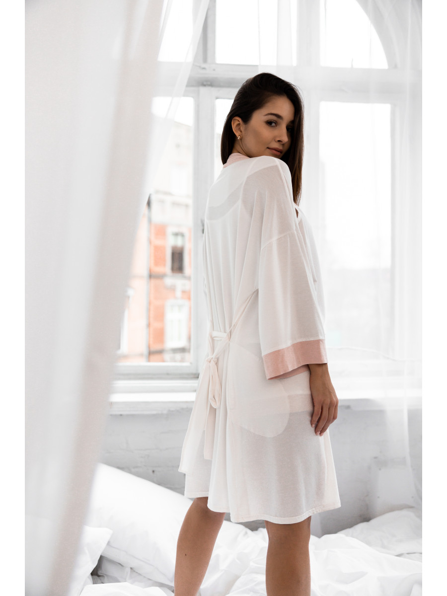 Peignoir model 164552 Sensis