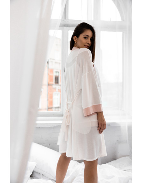 Peignoir model 164552 Sensis