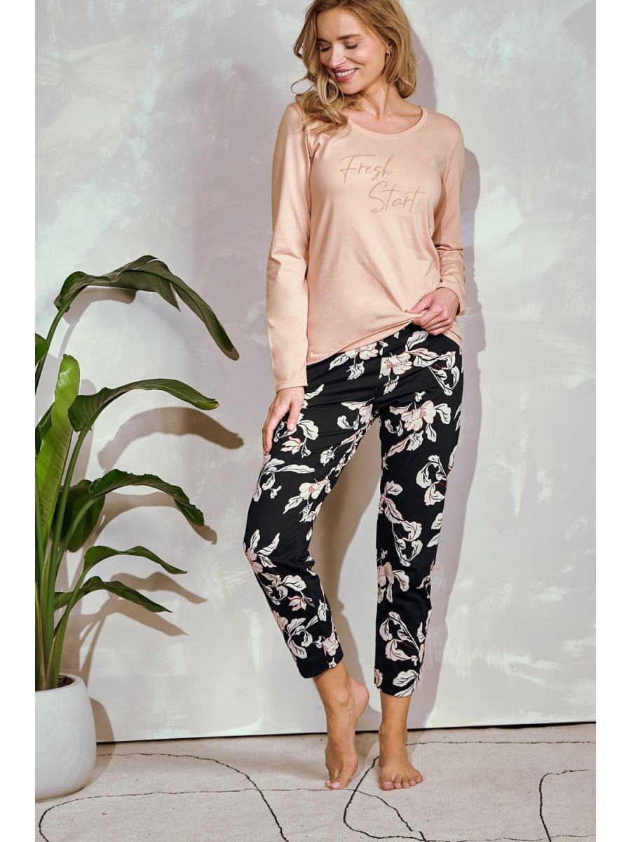 Pyjama model 199042 Taro