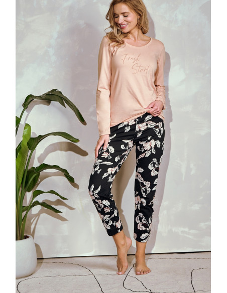 Pyjama model 199042 Taro