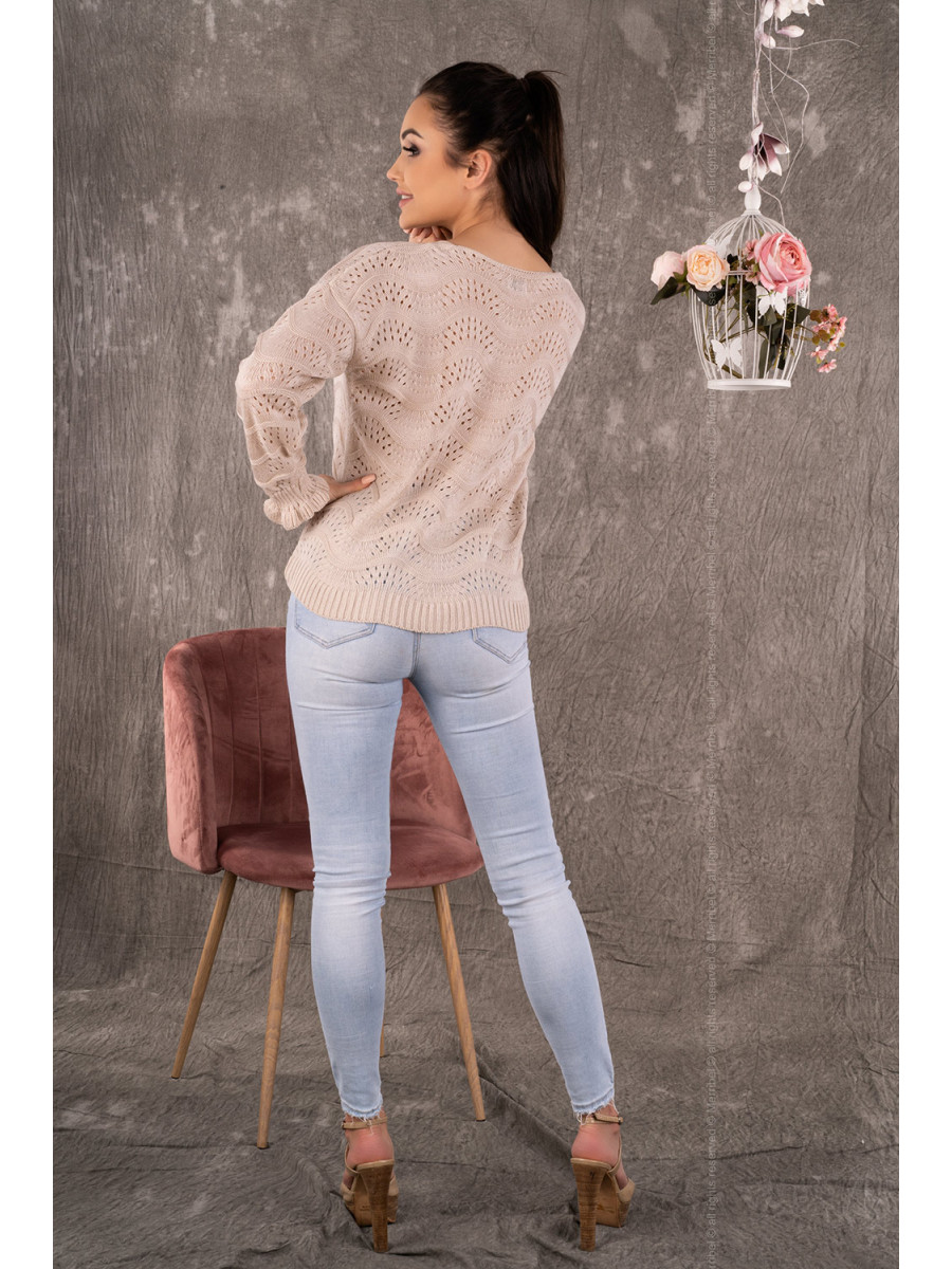 Chandail model 149048 Merribel
