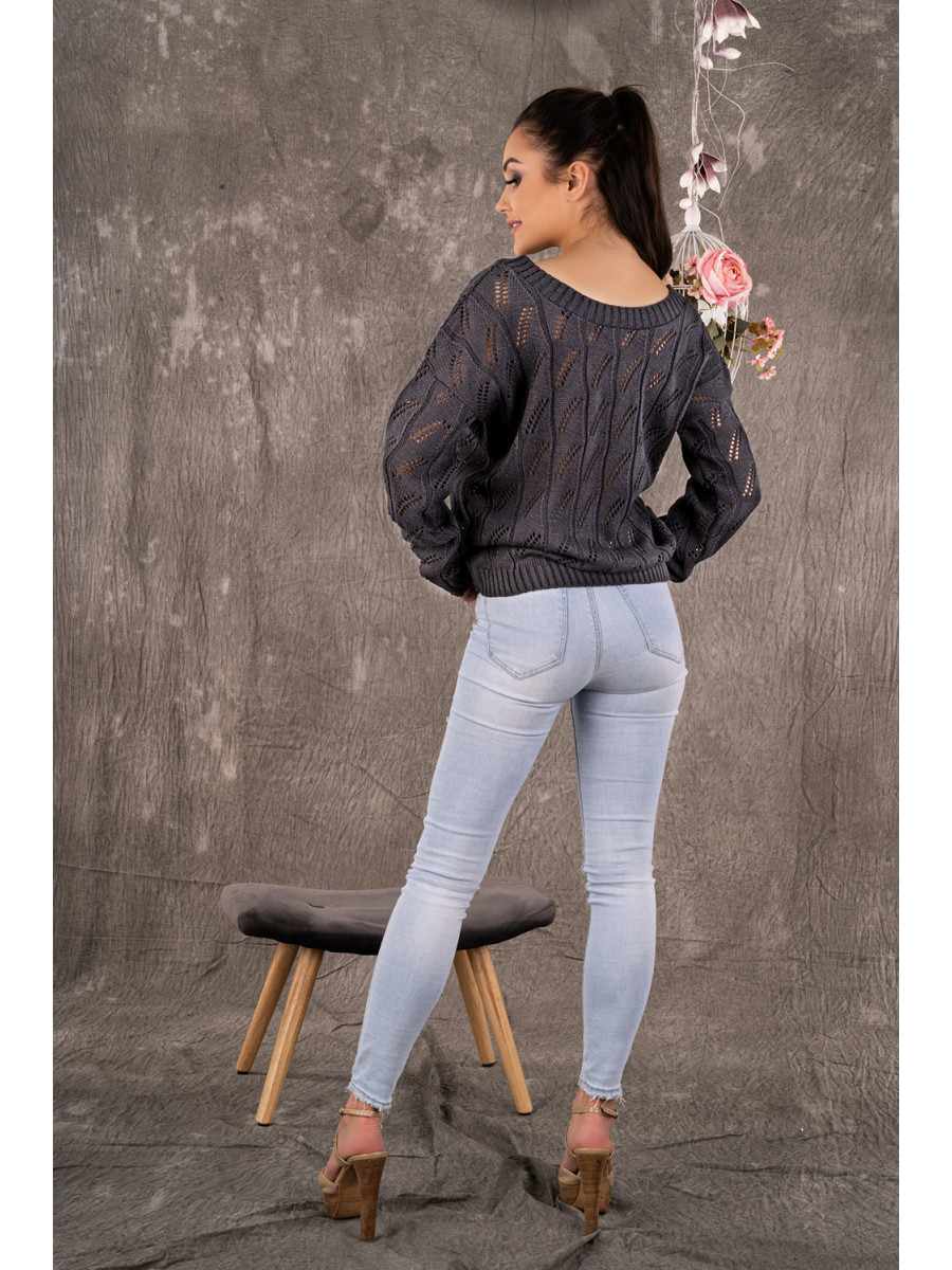 Chandail model 149053 Merribel