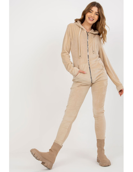 L`ensemble model 177080 Relevance
