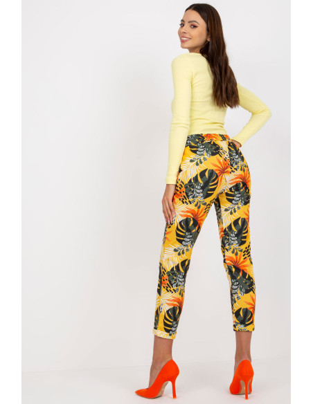 Pantalon survêtement model 167078 Relevance