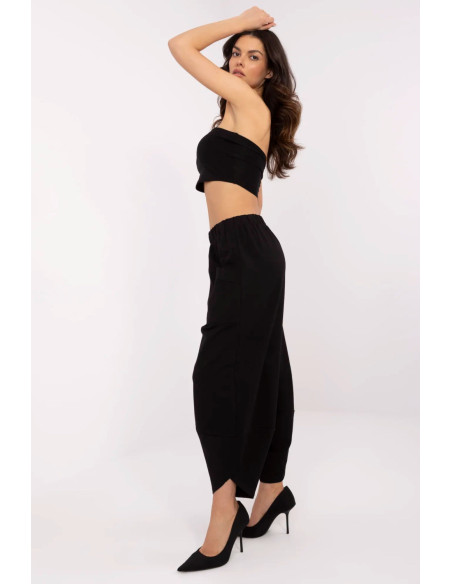 Pantalon survêtement model 211188 Relevance