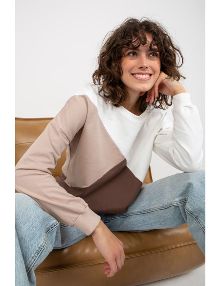 Sweatshirt model 175192 Relevance