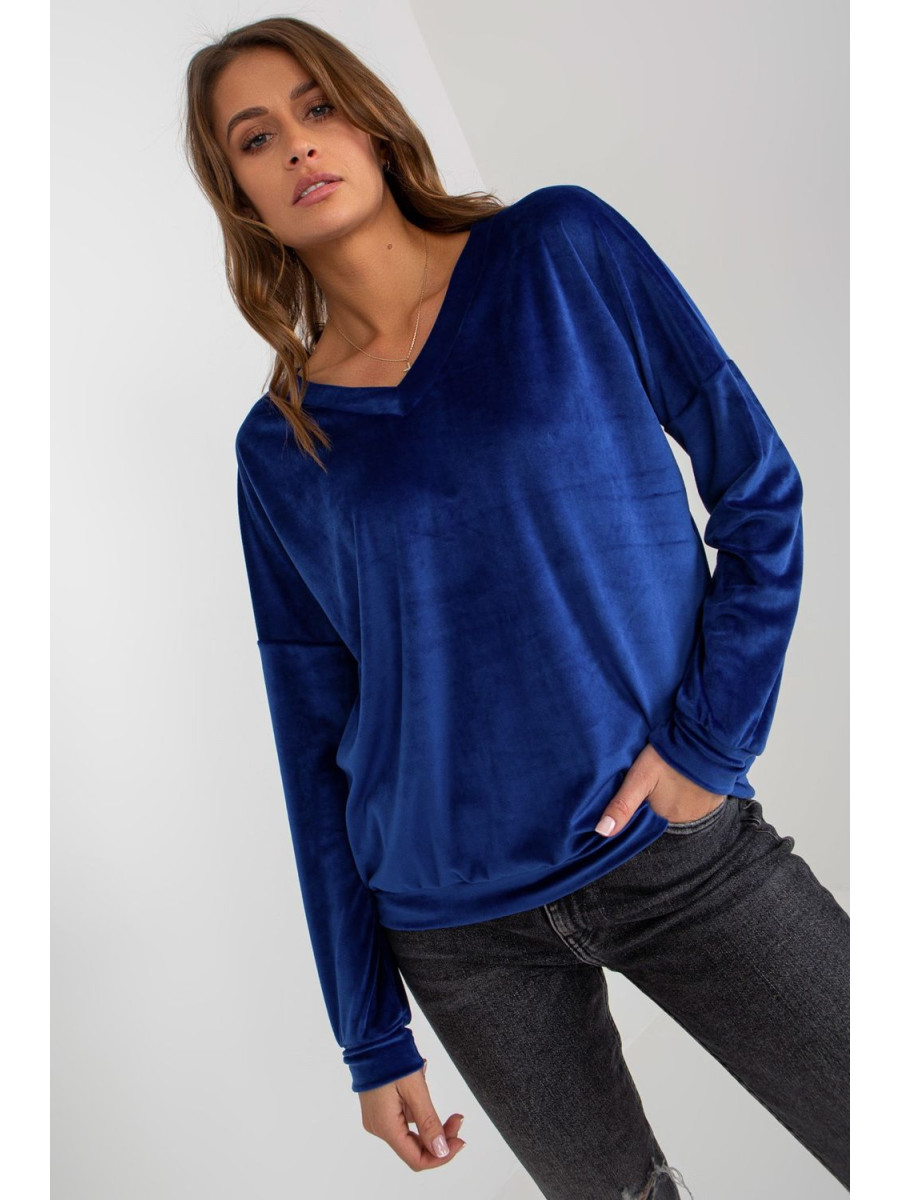 Sweatshirt model 185954 Relevance