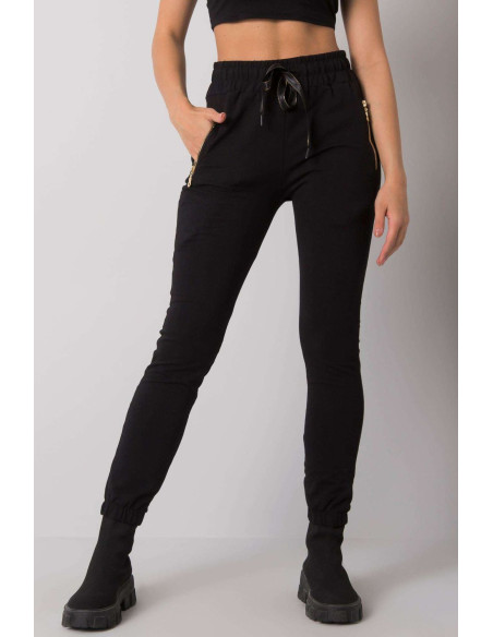 Pantalon survêtement model 159862 Relevance
