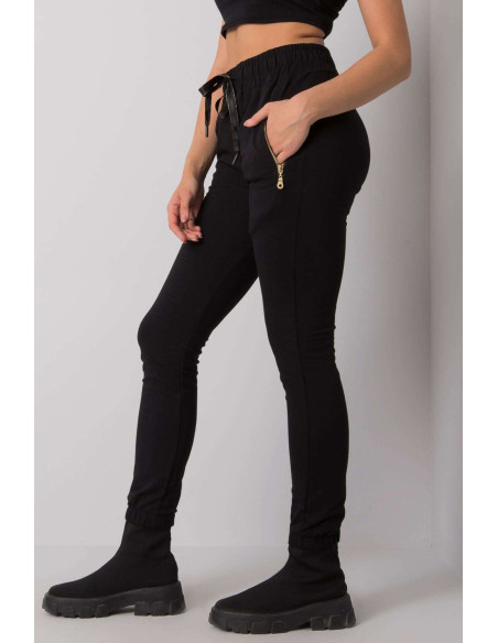 Pantalon survêtement model 159862 Relevance
