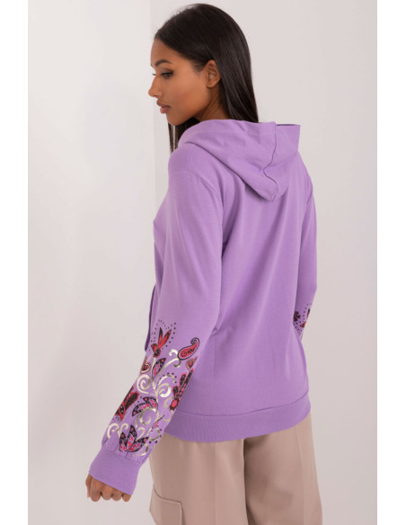 Sweatshirt model 197078 Relevance