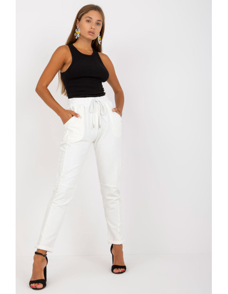 Pantalon survêtement model 169084 Relevance