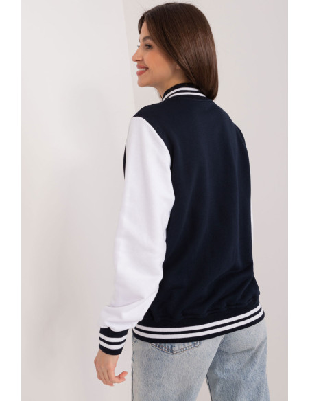 Sweatshirt model 192369 Relevance